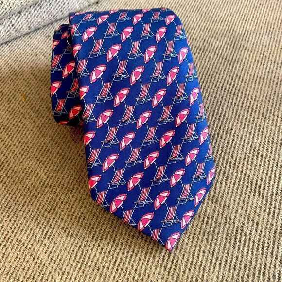 Thomas Pink Other - NEW Thomas Pink $135 Pink blue silk umbrella tie